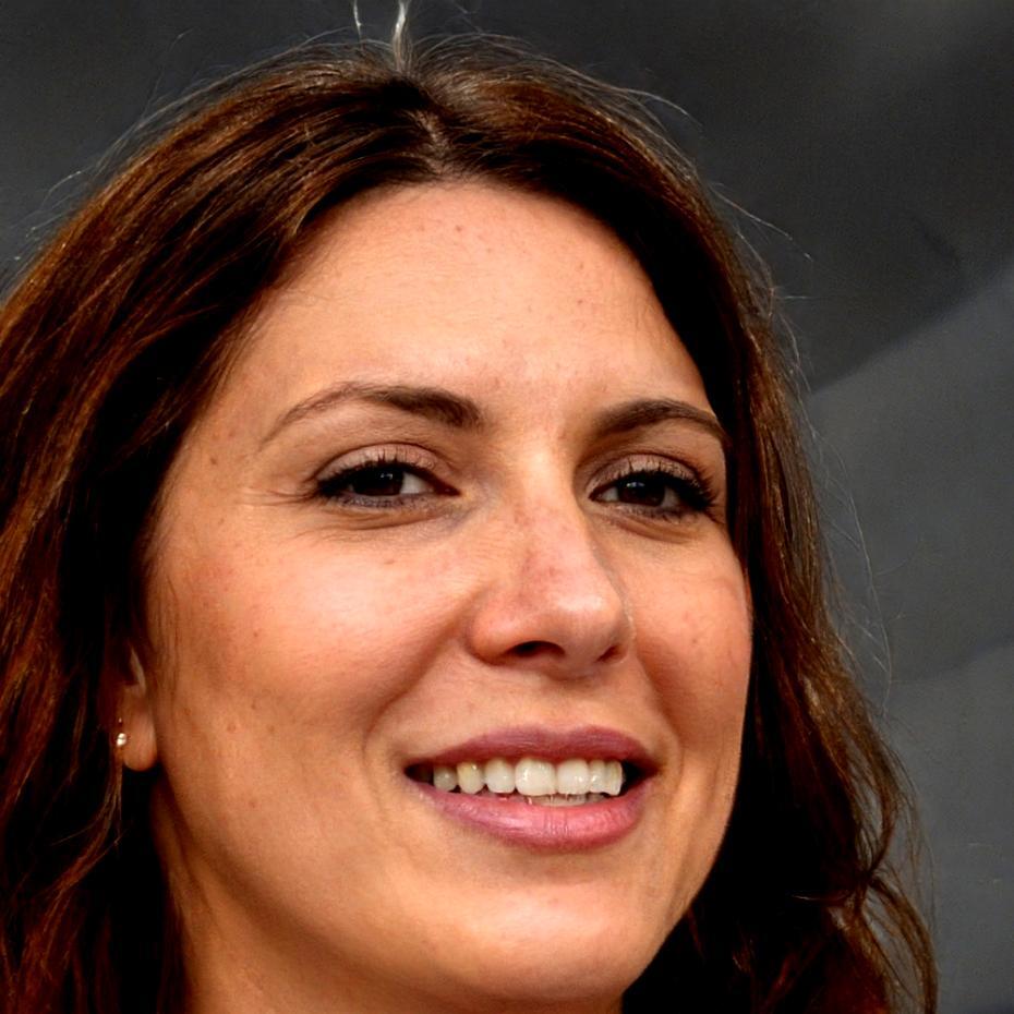 Консультант по социальным правам